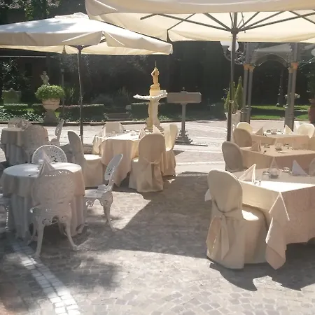 Panazza Hotel