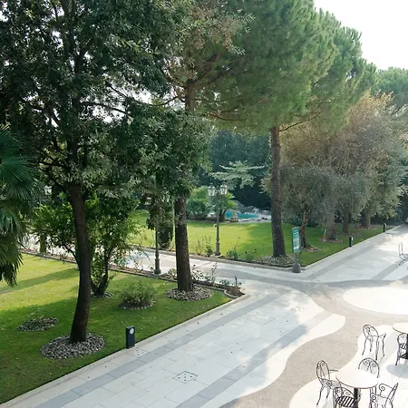 Panazza Hotel