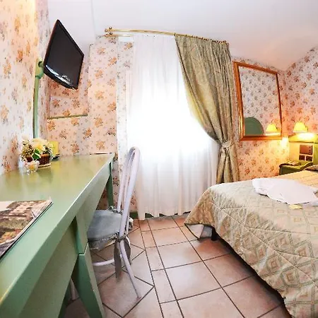 Panazza Hotel 3*