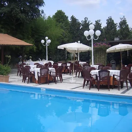 Panazza Hotel